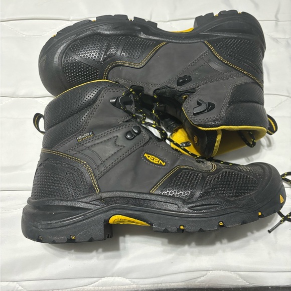 Keen Black and Yellow steel toe - Picture 2 of 5